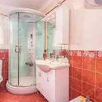 Case de vacanță 2 Bedroom Gorgeous In