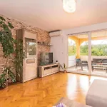 2 Bedroom Gorgeous In Polje (Krk)