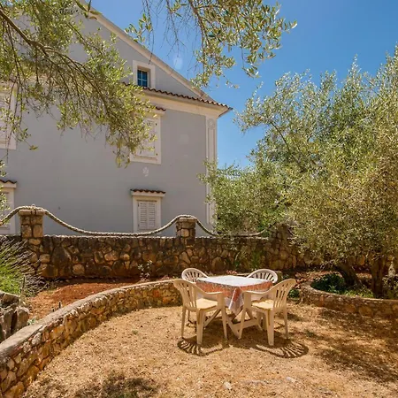 Ferienhaus Beautiful In With Wifi Polje (Krk)