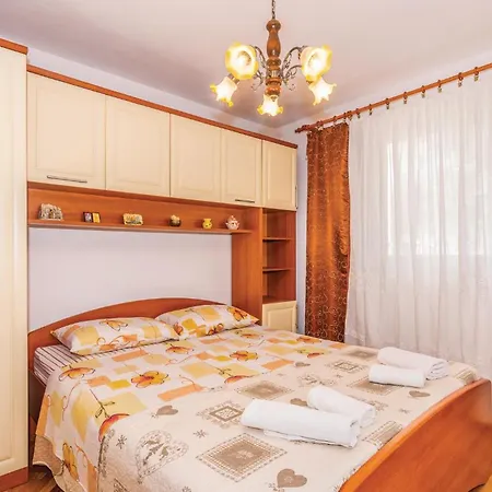 Beautiful In With Wifi Tatil Evi Polje (Krk)